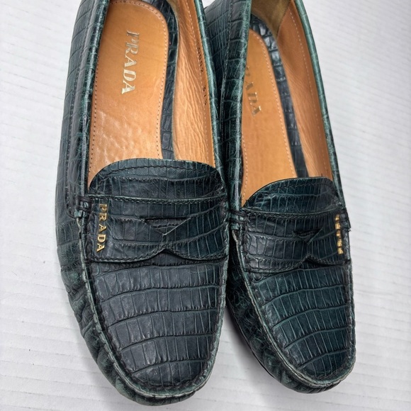 PRADA Penny Driving Green Embossed Crocodile Loafers Size 7.5 - Picture 2 of 10
